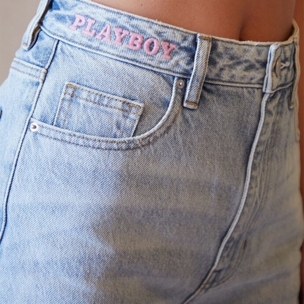 NWT Playboy Butt Rip Jeans - Picture 3 of 8